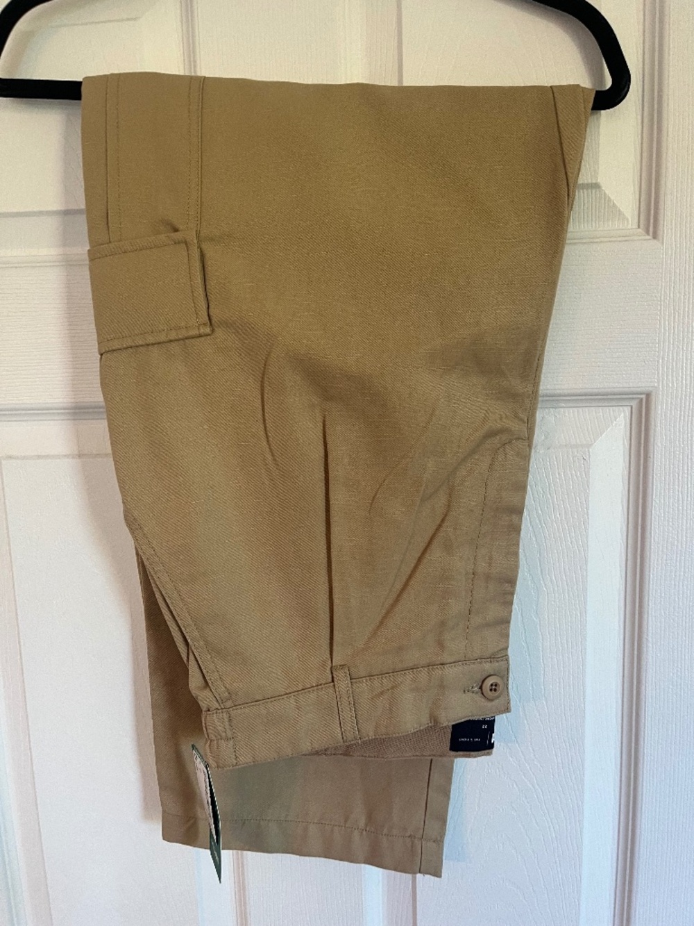 Men’s BARREL Pants. Size:32. Beige. NEW with tags. . Retail:$125+tax